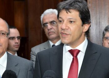 Após acenos entre Lula e FHC, Haddad e Alckmin farão live na próxima semana