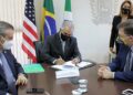 Governador firma acordo na área de segurança com Embaixada dos EUA