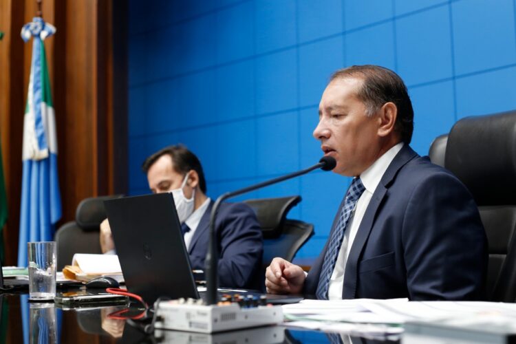 Pavimentação solicitada por deputado pode beneficiar quatro municípios