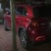 Mitsubishi roubada por trio armado é recuperado pela polícia com 2 mulheres