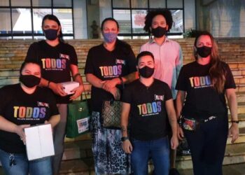 Blitz em alusão ao Maio da Diversidade é feita pela Coordenadoria de Políticas Públicas LGBT