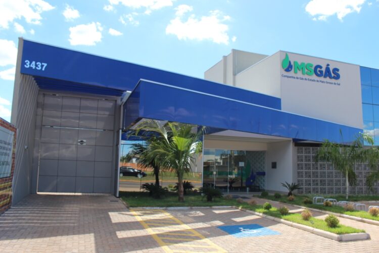 Exemplo de gestão e valorização do servidor, MSGÁS completa 23 anos de serviço por MS