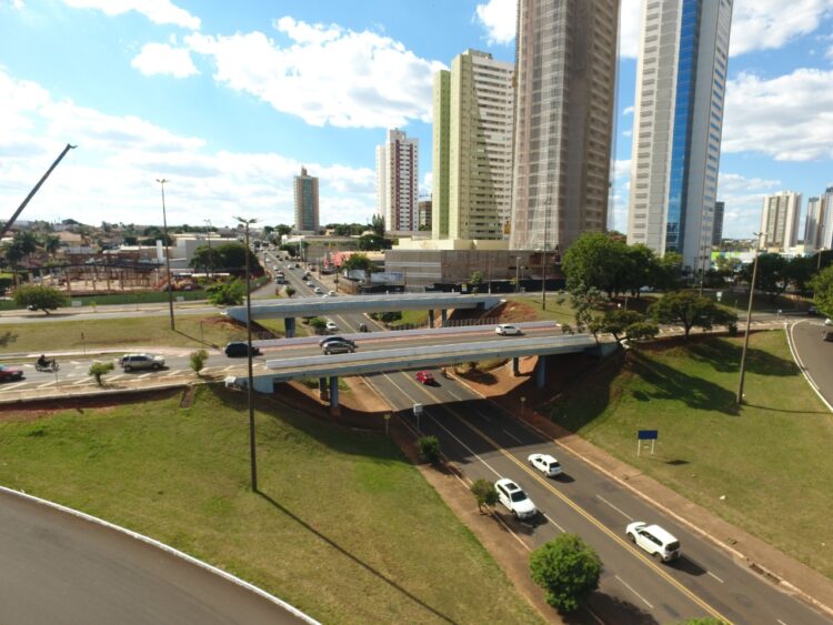 Projeto “Cores e Vias” da Sectur colore os viadutos de Campo Grande