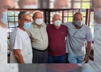 Lula aproxima-se dos evangélicos e recebe presidente da Assembleia de Deus