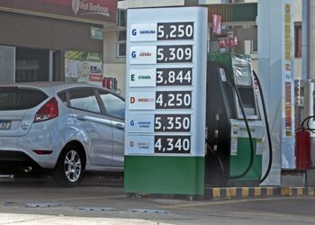 A partir de julho de 2022, bomba de combustível terá assinatura digital para evitar fraudes