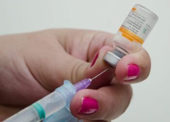 Capital espera Estado repassar novas doses para dar continuidade à vacinação Contra Covid-19