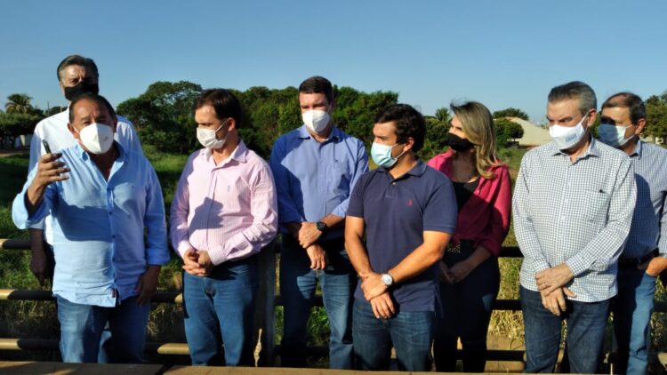 Deputado comemora anúncio de novos investimentos em Paranaíba