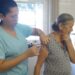 Pessoas com comorbidades e deficiência permanente tomam vacina da Gripe hoje