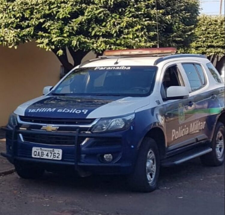 Mulher é presa, após descumprir medida protetiva e perturbar a própria mãe