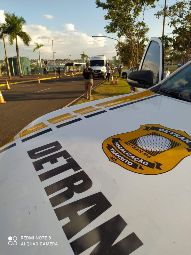 Motorista de van bêbado é flagrado durante operação entre Detran-MS e Agepan