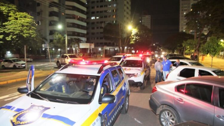 Fiscalização contra Covid-19 visitou 306 comércios e fechou 3 por desrespeito ao decreto
