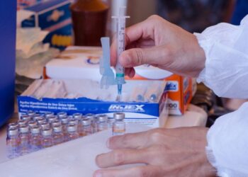 Prefeitura aguarda recebimento de doses para continuar vacinação contra a Covid-19