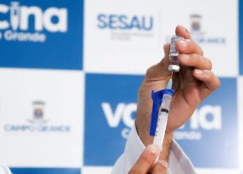 Capital continua vacinando 2ª da CoronaVac e AstraZeneca nesta quarta-feira