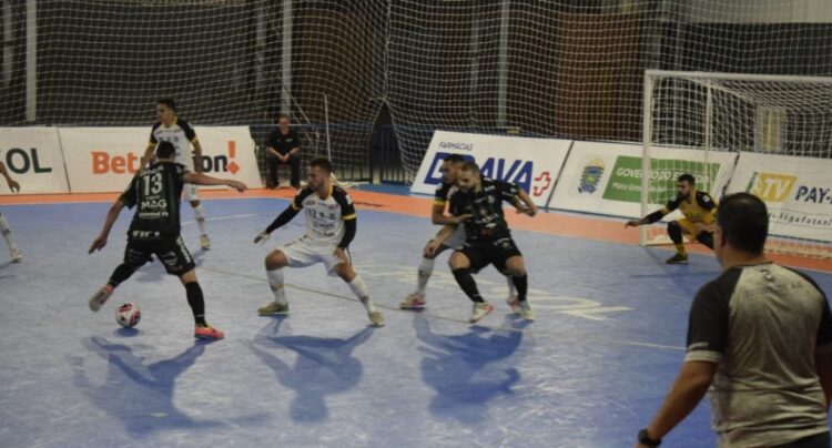 Juventude AG vence Marreco e segue sonhando com classificação na Liga Nacional de Futsal