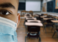 Infectologista diz que retorno às aulas presenciais precisa ser feito com cuidado