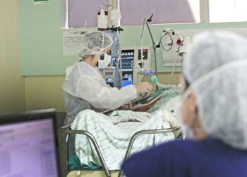 Com quedas na taxa de ocupação de leitos, Estado registra 96 vagas para Covid-19