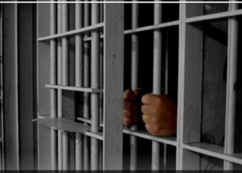 Dupla de estelionatários é presa enquanto tentava efetuar saque em agência bancária