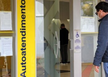 Governo paga servidores neste fim de semana; folha injeta R$ 408 milhões na economia