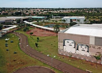 UEMS está com vagas de concurso público para professores de Medicina