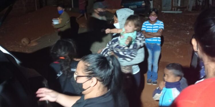 Grupo Anjos da Luz recebe doações e confecciona marmitas para comunidades carentes da Capital