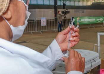 Hoje calendário será exclusivo para aplicação de 2ª dose contra a Covid na Capital