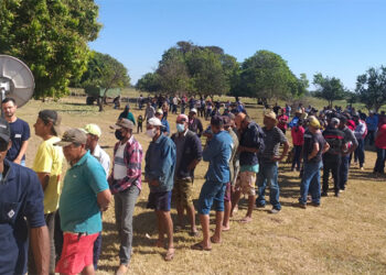 Com apoio de aeronaves, vacinação contra Covid-19 no Pantanal imuniza 2 mil pessoas em Corumbá