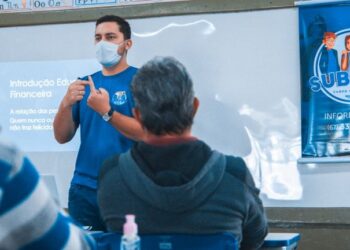 Na Capital, é aberto curso gratuito voltado aos jovens empreendedores