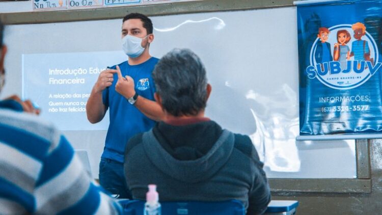 Na Capital, é aberto curso gratuito voltado aos jovens empreendedores