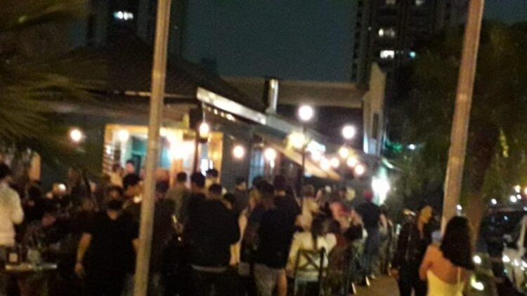 Fiscais trabalham e festa clandestina com 250 pessoas, além de 3 comércios são interditados na Capital