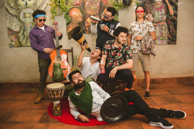 Longe dos palcos e do público, Kzulo se prepara para lançar primeiro EP da banda