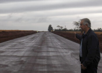 Com obras de infraestrutura e educação, governador amplia os investimentos em MS