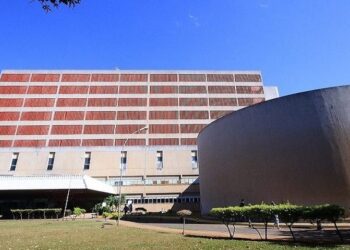 Aberto processo seletivo com 40 vagas para função de Enfermeiro no HRMS