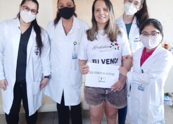 Após meses, Erika Santana que deu a luz a gêmeos durante entubação recebe alta em Campo Grande