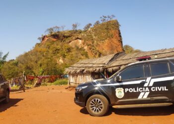 “Amigo” é preso por matar o outro afogado por não lhe dar o último gole da bebida em MS