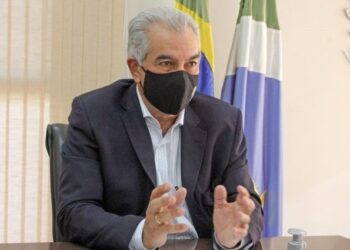 Reinaldo Azambuja reduz ICMS da conta de luz para zerar impacto do imposto na bandeira vermelha