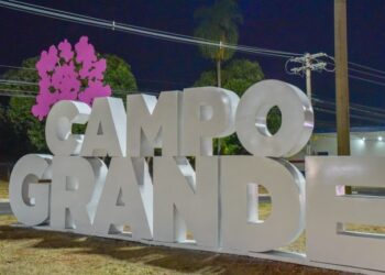 Queridinhos nas redes sociais, letreiros agora dão boas-vindas a quem chega em CG