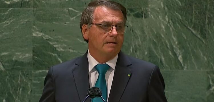 Bolsonaro faz discurso anticomunista, ataca a imprensa e mente na ONU