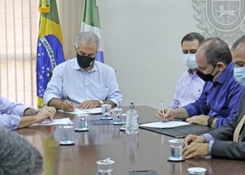 Governo lança edital para contratar 250 estagiários: Inscrições já começam amanhã