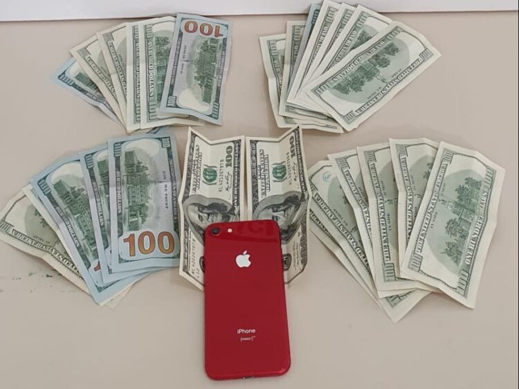 Funcionário de logística furta mais de R$ 14 mil em dólares e acaba detido em MS