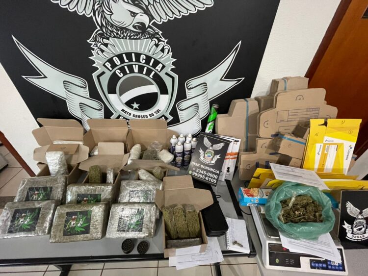 Traficante envia drogas para SP, BA e MG pelos Correios e acaba preso em shopping da Capital