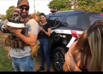 Crianças que sonham em ser policiais recebem surpresas de equipes da Civil em Ponta Porã