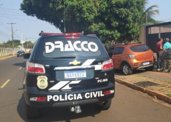 Dracco prende em flagrante trio que tentava invadir casa de oficial das Forças Armadas