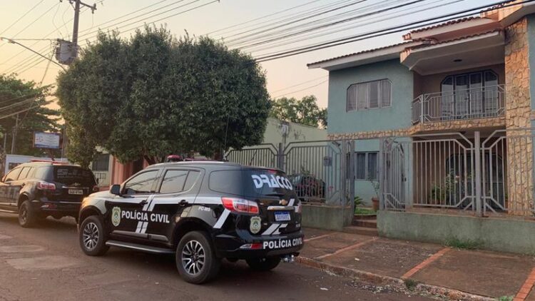 Operação Dark apreende 9 veículos, prende 6 pessoas e ex-prefeito não é encontrado