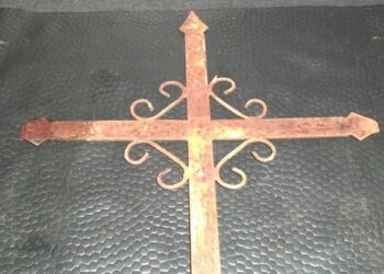 Homem que matou adolescente com cruz de cemitério por causa de garota é preso em MS