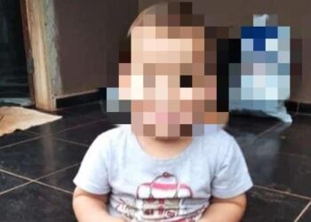 Adolescente diz que matou irmão de 2 anos sem querer durante uma brincadeira