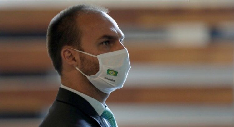 Eduardo Bolsonaro e Advogado-geral da União, Bruno Bianco, também estão com Covid