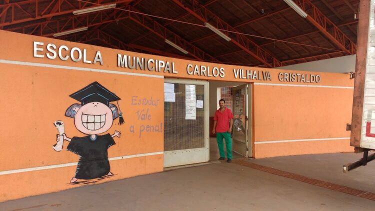 Ausência de notas no 1º e 2º bimestres do EJA de escola gera polêmica sobre produtividade de alunos