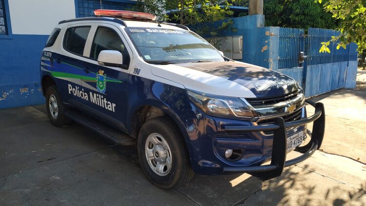 Homem é encontrado morto com marcas de sangue em casa no Cophavilla