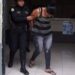 Mulher mata marido com 100 golpes de machado ao ver ele estuprando filha de 5 anos