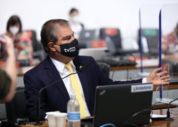 Para celebrar os 44 anos de MS, Nelsinho Trad conquista mais R$ 3,6 mi para Saúde